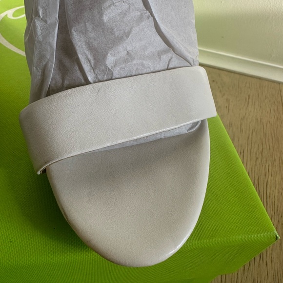 Sam Edelman Yaro Heel - Picture 16 of 17